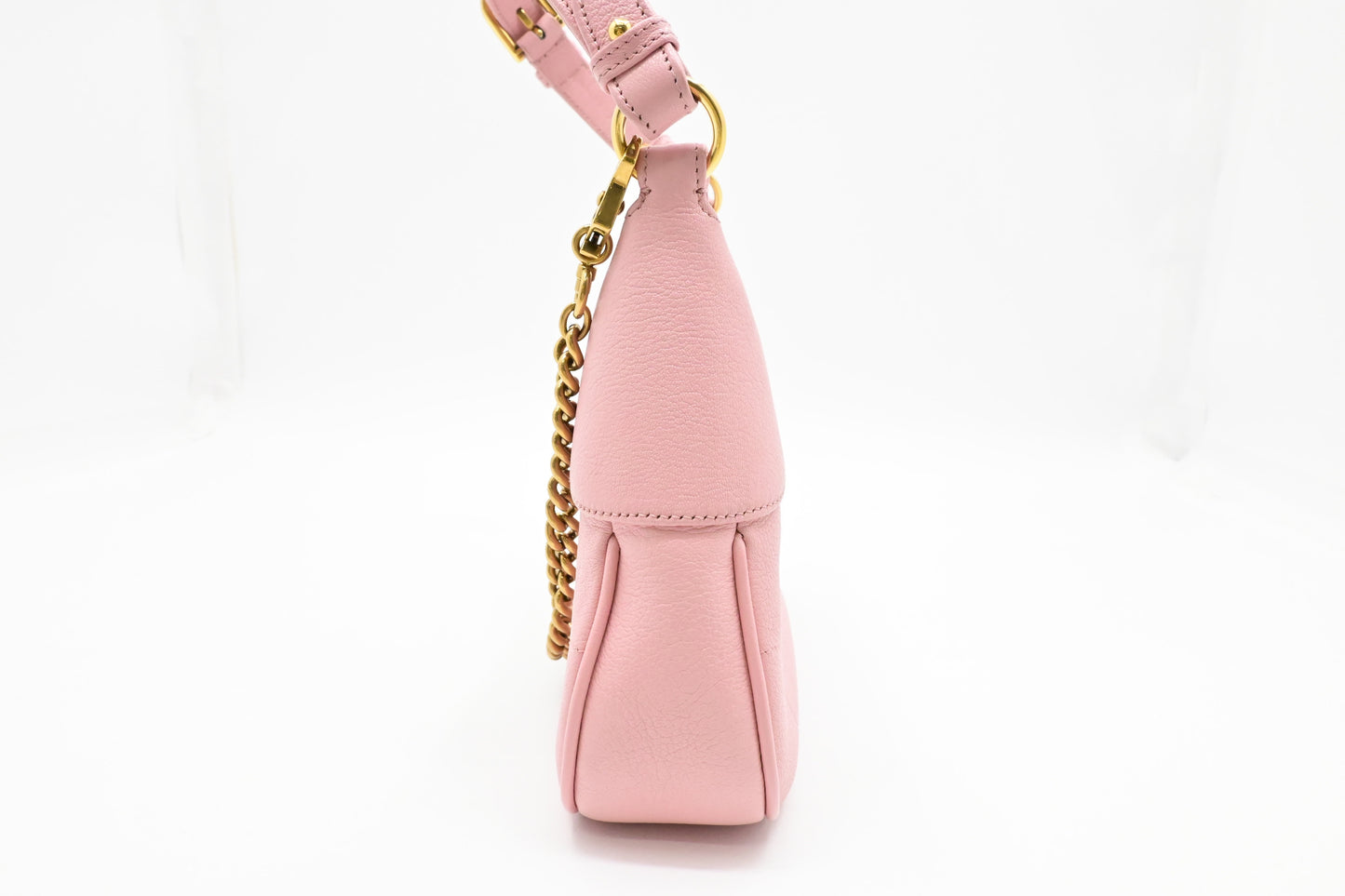 Gucci Aphrodite Shoulder Bag in Pink Leather