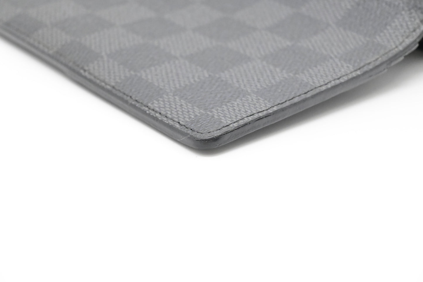 Louis Vuitton Brazza Wallet in Damier Graphite Canvas