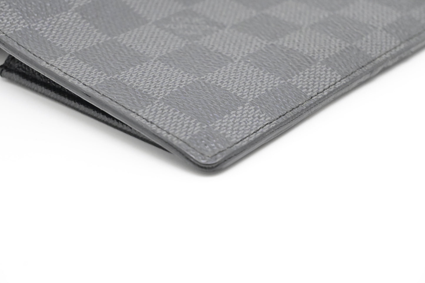 Louis Vuitton Brazza Wallet in Damier Graphite Canvas