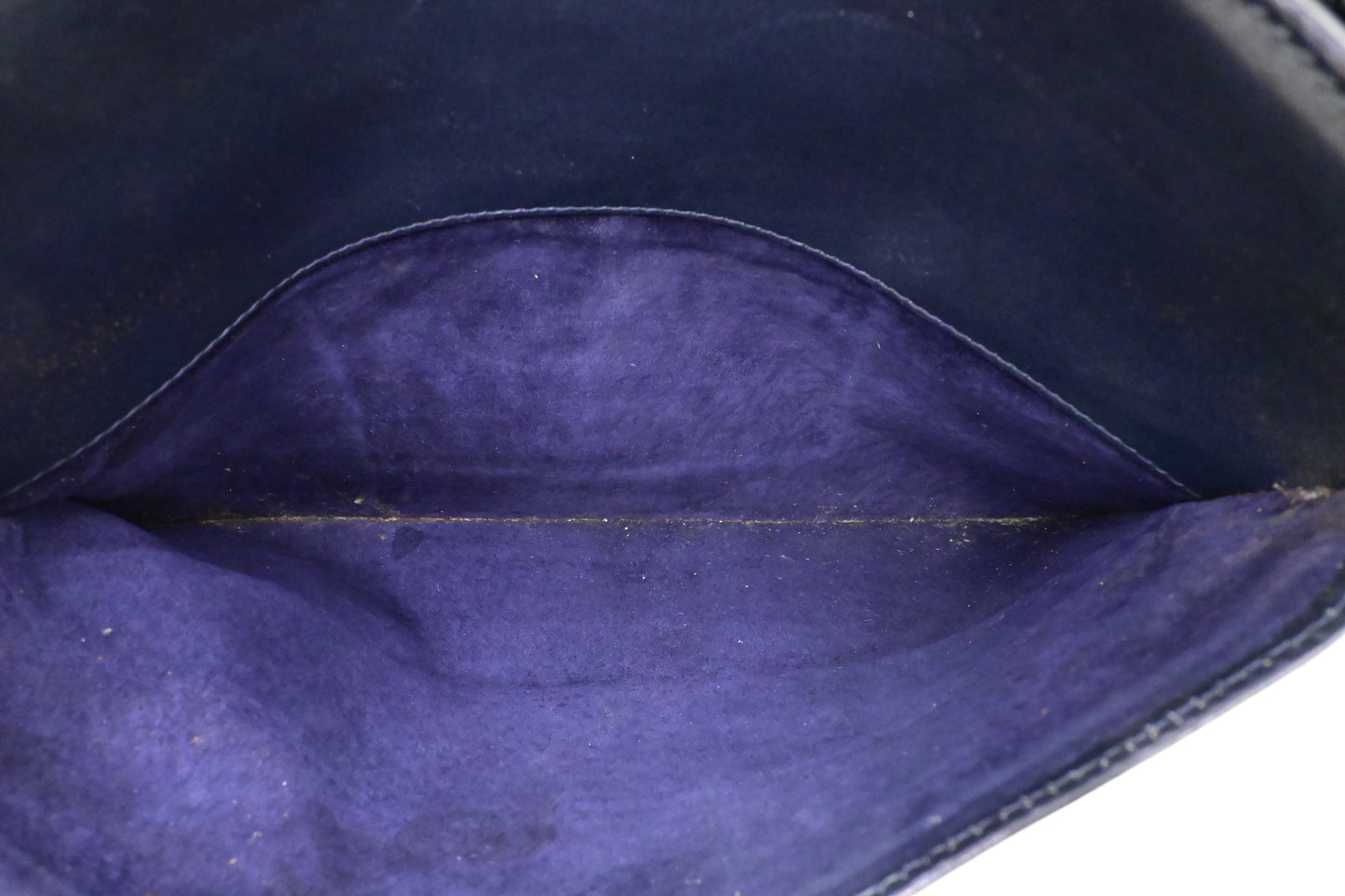 Gucci Crossbody Bag in Dark Navy Blue Leather