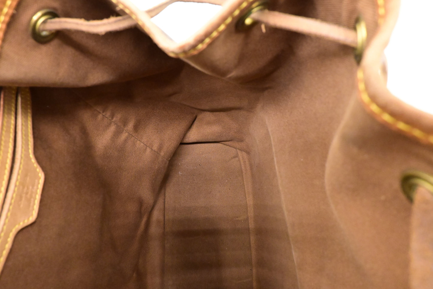 Louis Vuitton Montsouris GM in Monogram Canvas