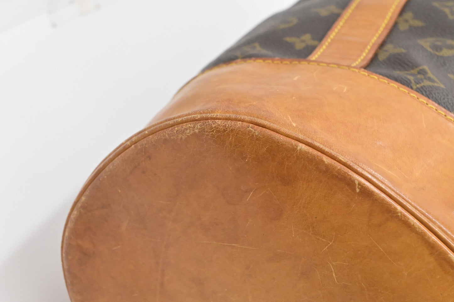 Louis Vuitton Randonnee GM in Monogram Canvas