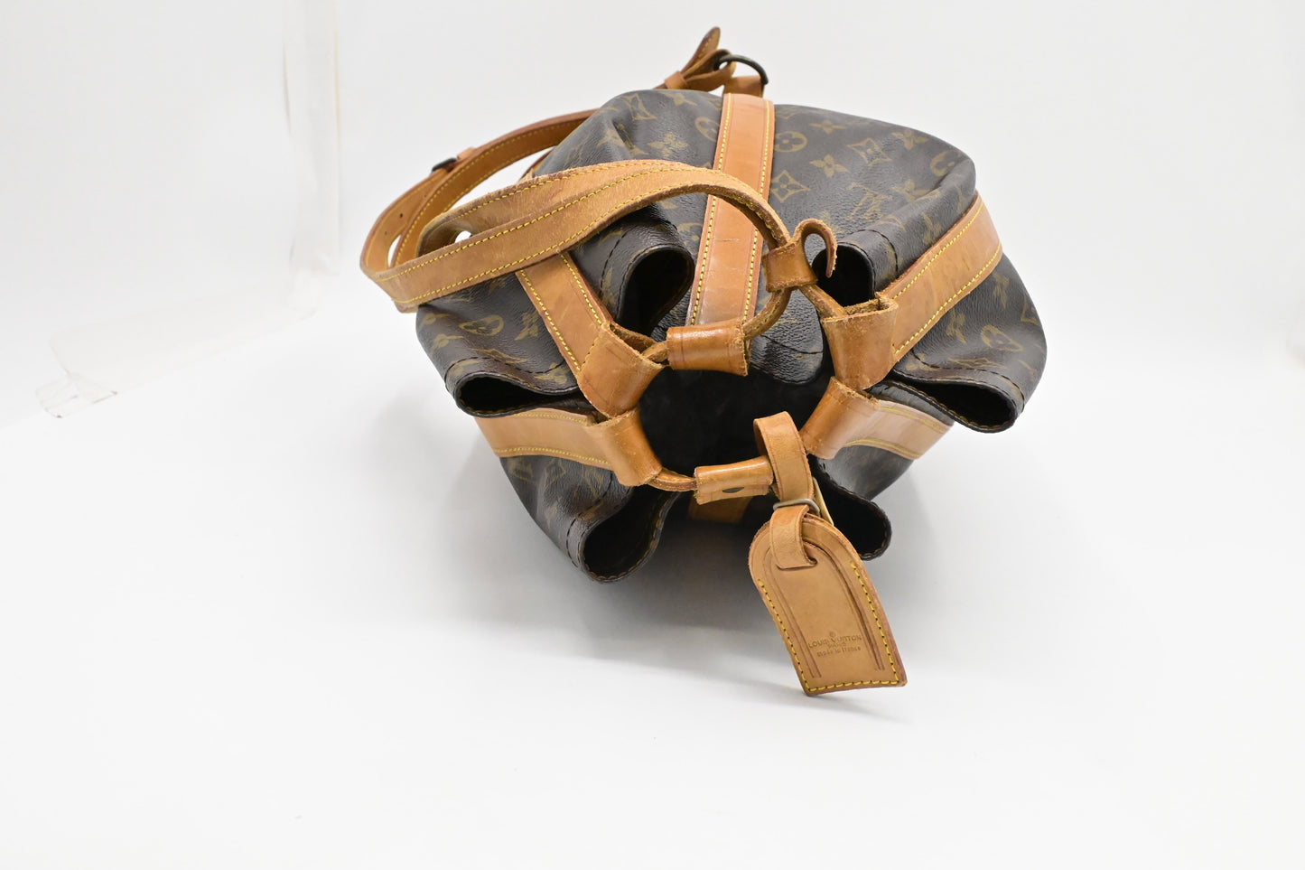 Louis Vuitton Randonnee GM in Monogram Canvas