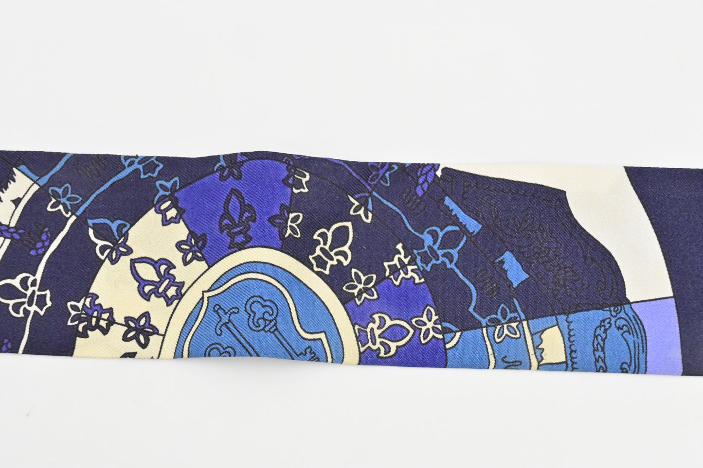 Hermes 'Tours des Cles' Twilly in Blue and Grey Silk