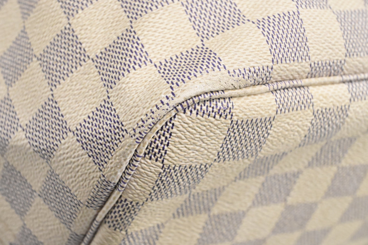 Louis Vuitton Neverfull GM in Damier Azur Canvas