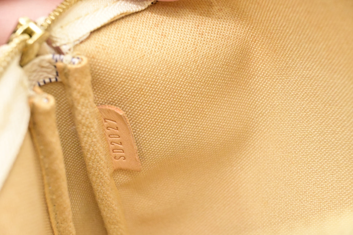 Louis Vuitton Pochette Accessoires in Damier Azur Canvas