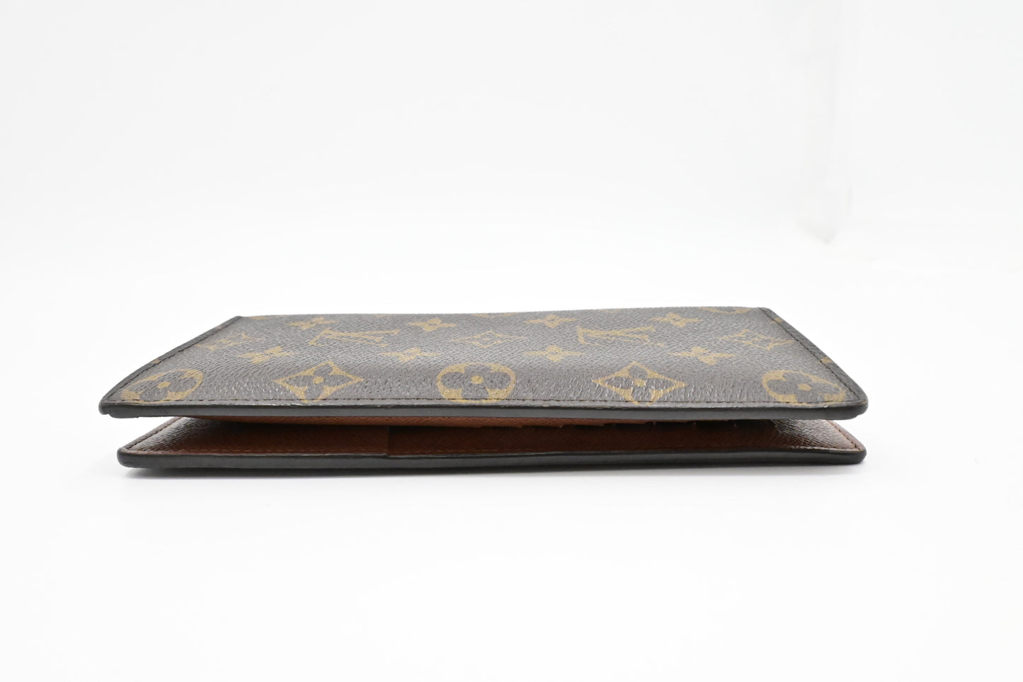 Louis Vuitton Brazza Wallet in Monogram Canvas