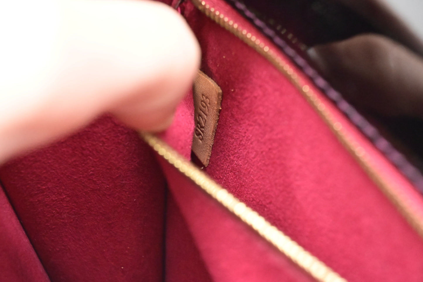 Louis Vuitton Monceau BB in Black Vernis Leather