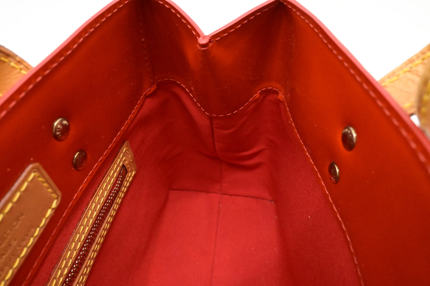 Louis Vuitton Reade PM in Rouge Grenadine Vernis Leather
