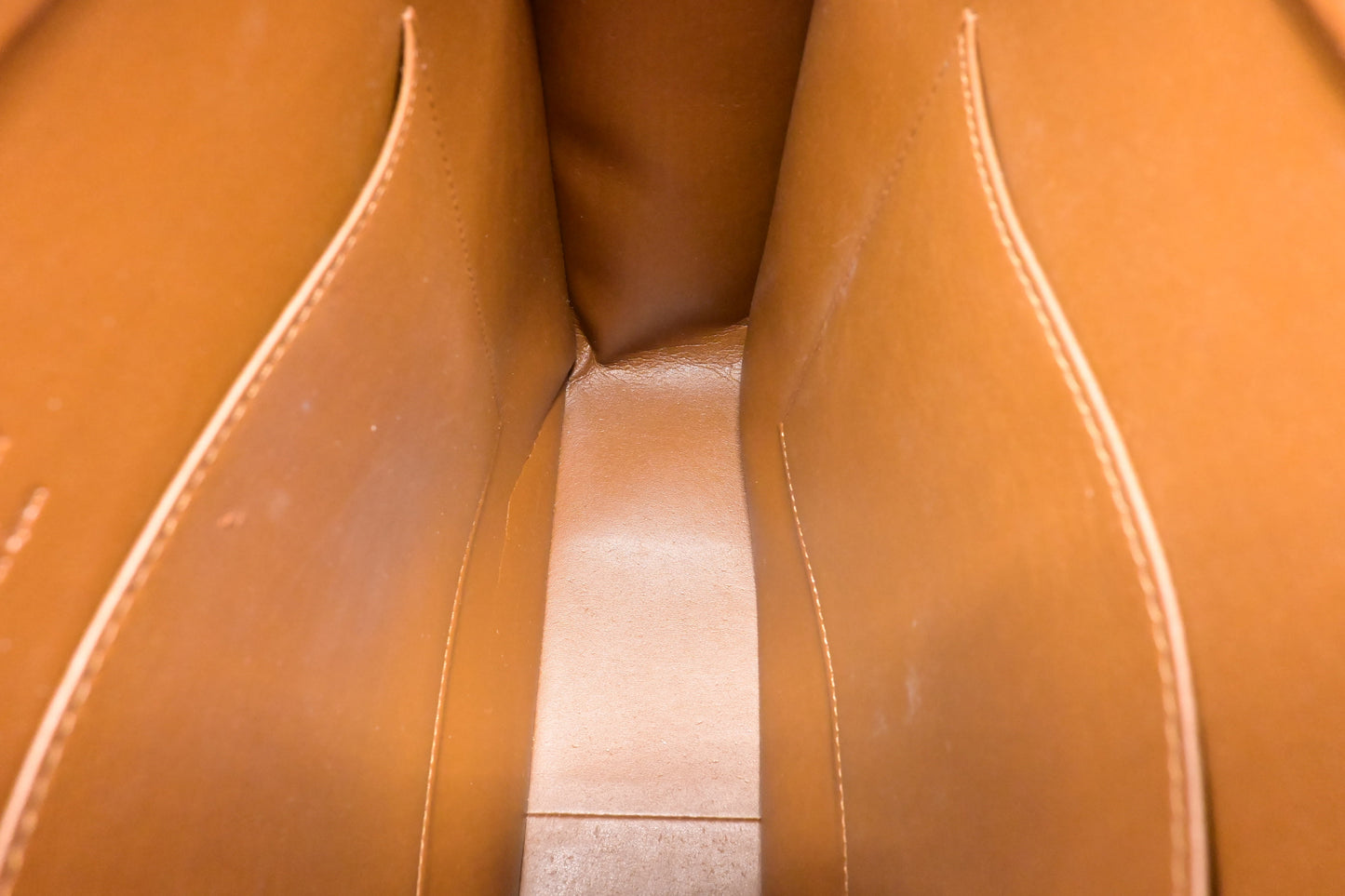 Louis Vuitton Columbus in Bronze Vernis Leather