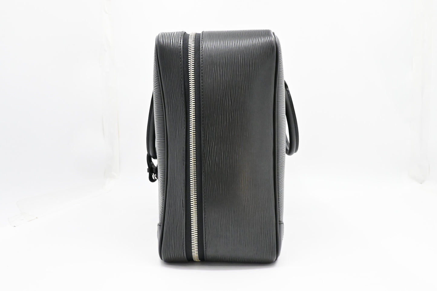 Louis Vuitton Sirius 45 in Black Epi Leather