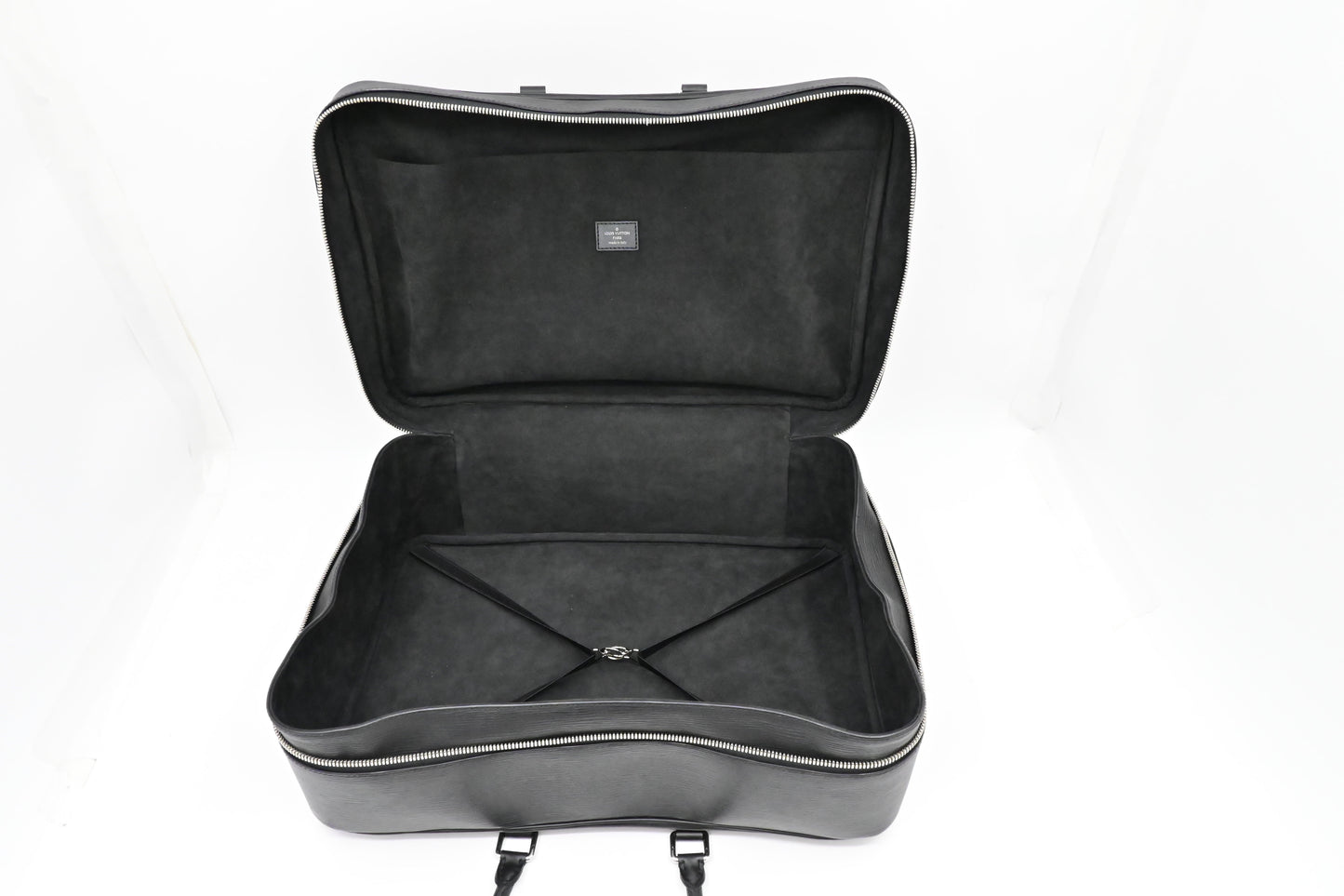 Louis Vuitton Sirius 45 in Black Epi Leather