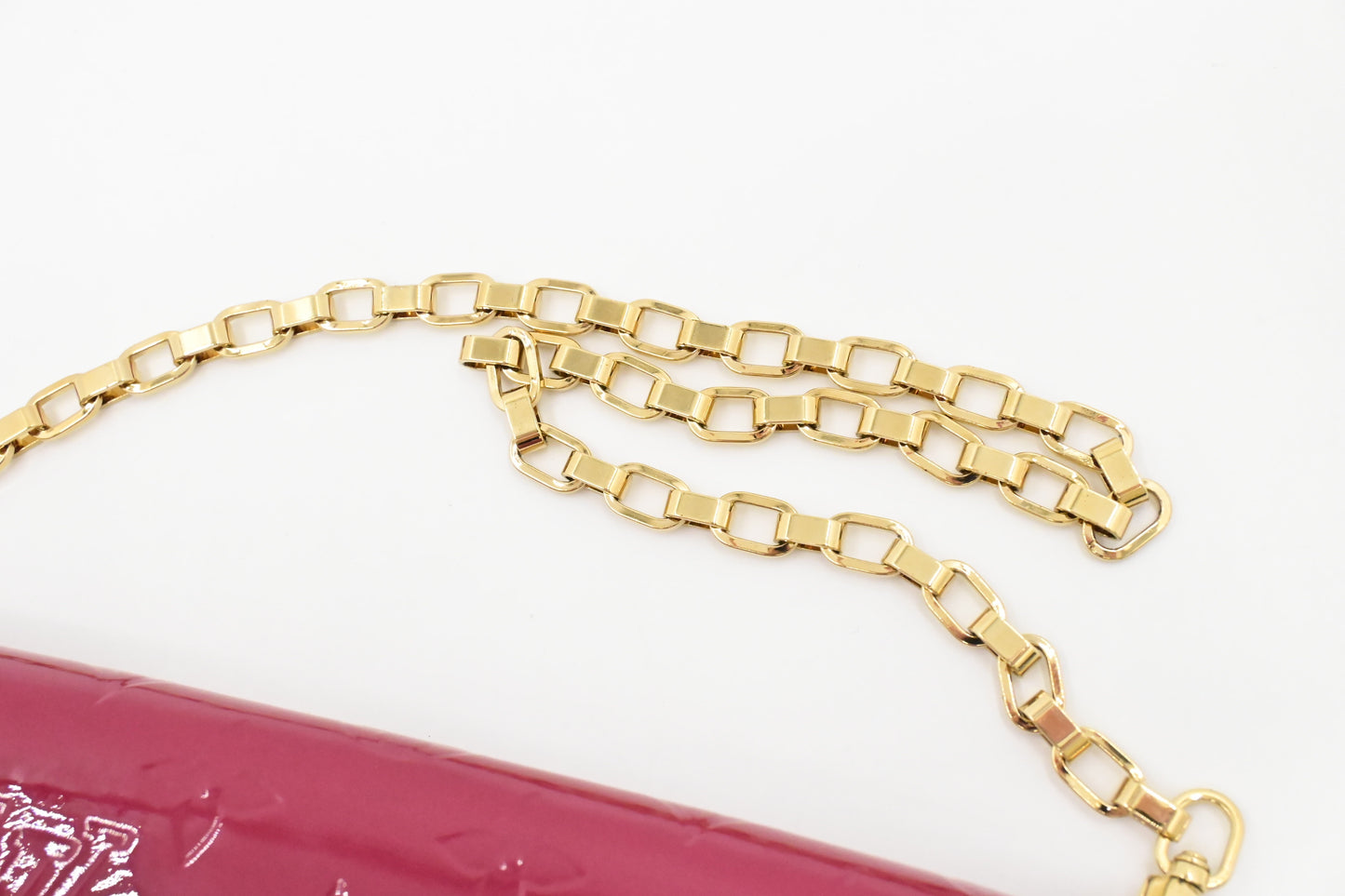 Louis Vuitton Wallet on Chain in Rose Pop Vernis Leather