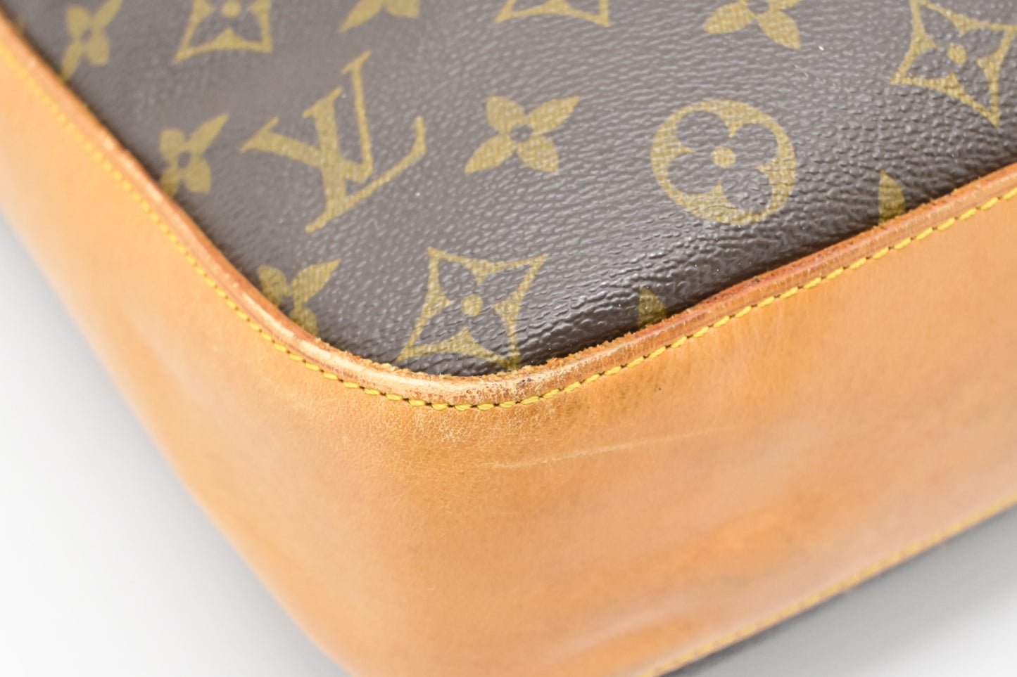 Louis Vuitton Bagatelle in Monogram Canvas