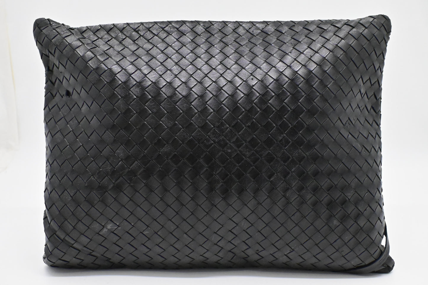 Bottega Veneta Pouch in Black Intrecciato Leather