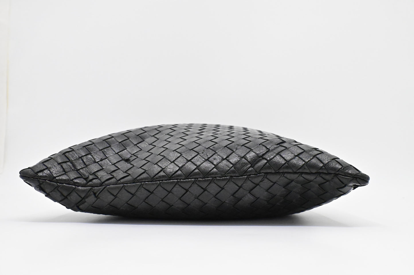 Bottega Veneta Pouch in Black Intrecciato Leather