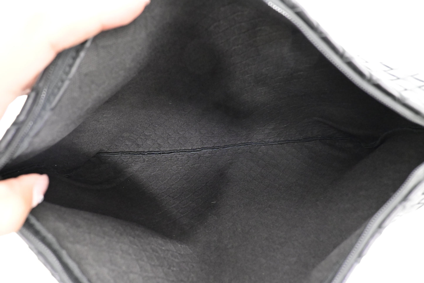 Bottega Veneta Pouch in Black Intrecciato Leather