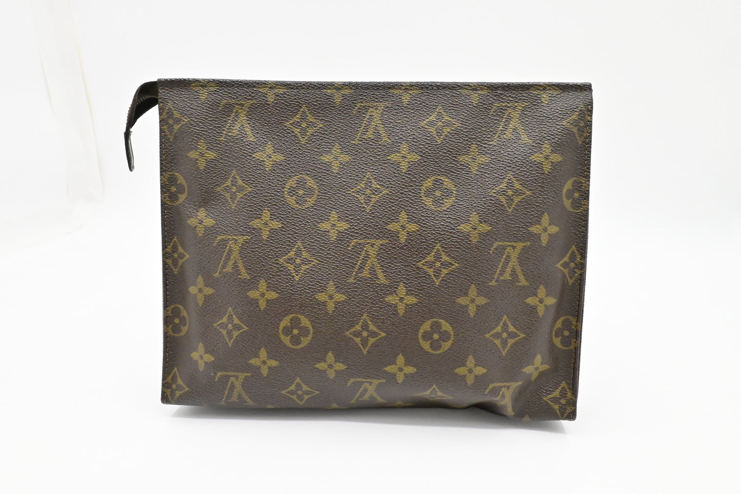 Louis Vuitton Toiletry 26 in Monogram Canvas