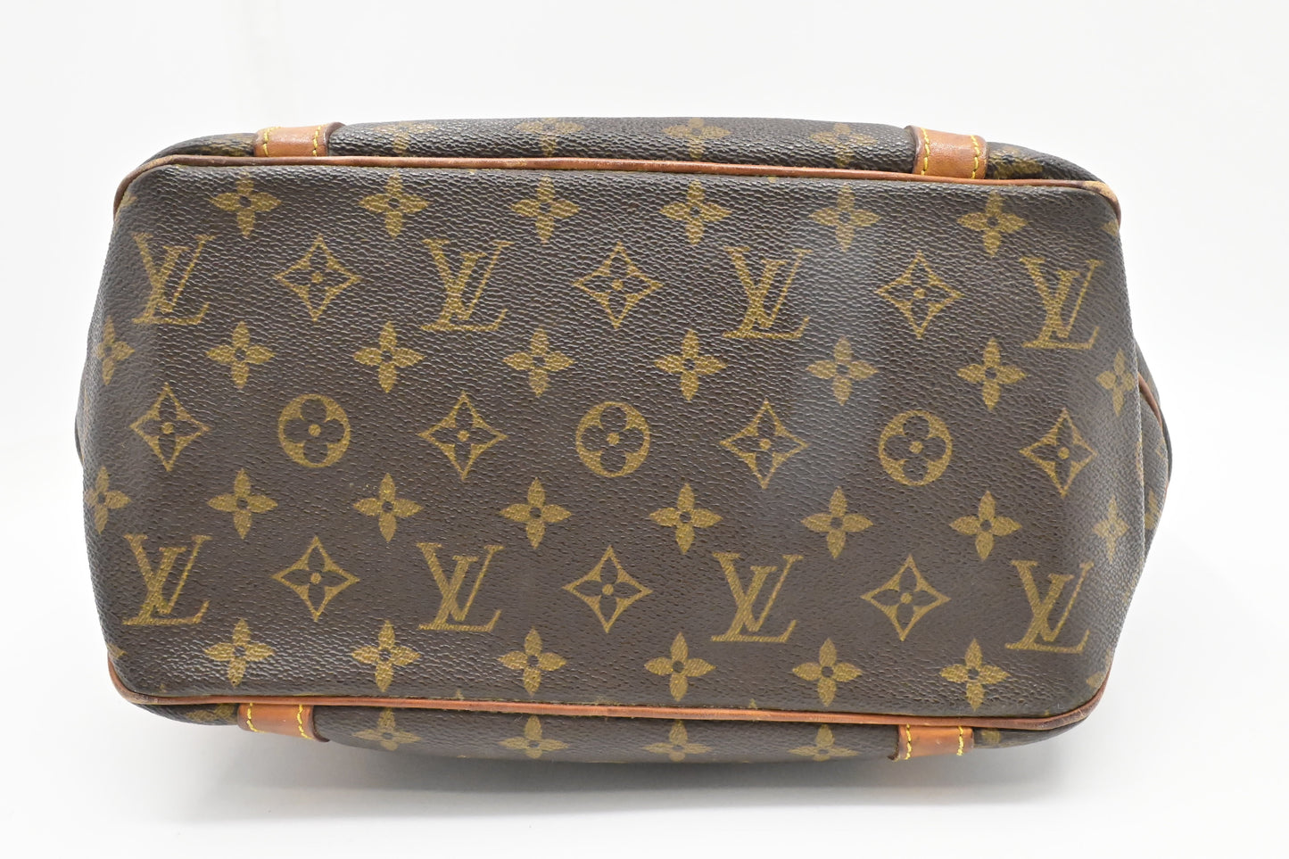 Louis Vuitton Sac Shopping 48 in Monogram Canvas