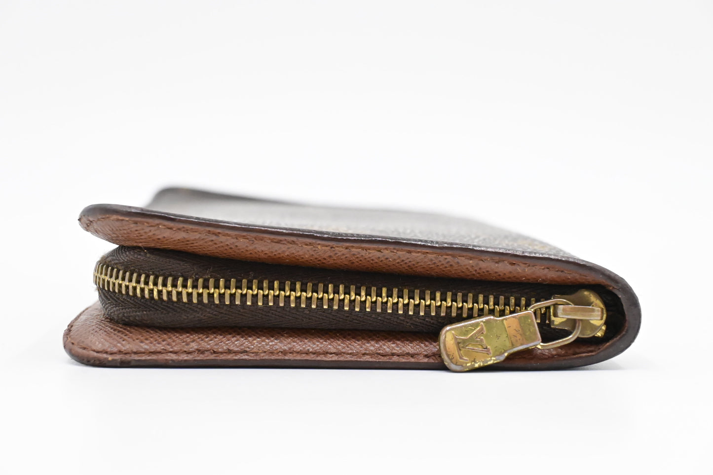Louis Vuitton Zippy Wallet in Monogram Canvas