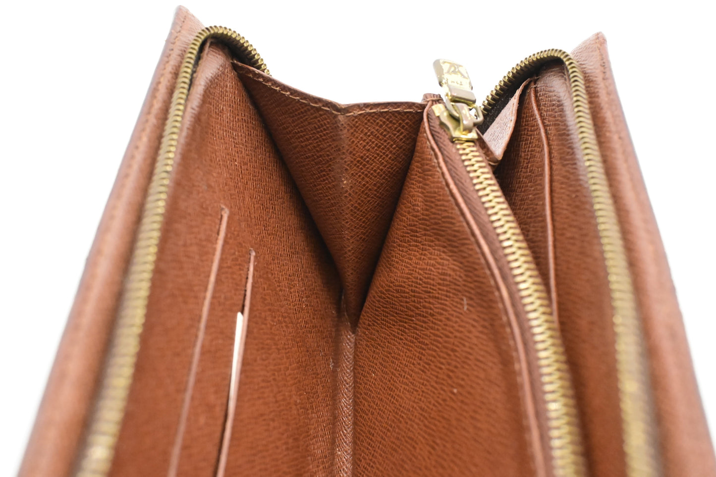 Louis Vuitton Zippy Wallet in Monogram Canvas