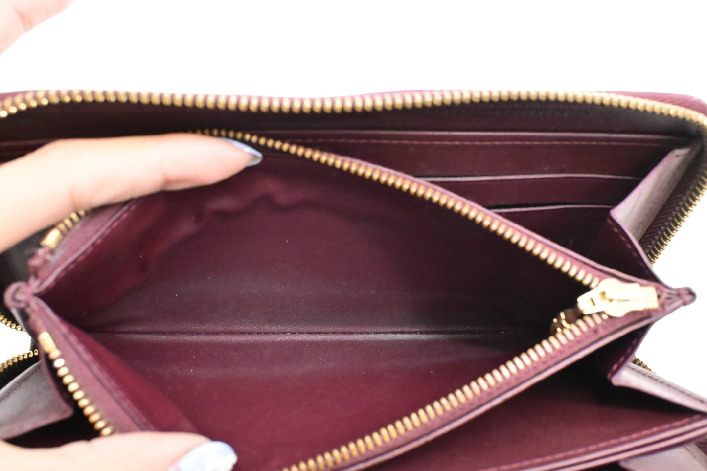Louis Vuitton Long Zippy Wallet in Rouge Fauviste Vernis Leather