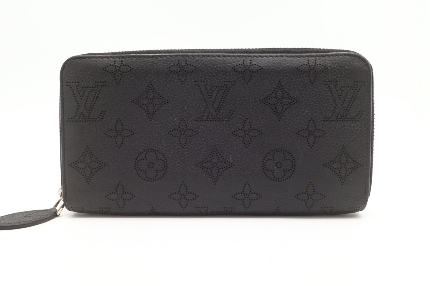 Louis Vuitton Zippy Wallet in Black Mahina Leather