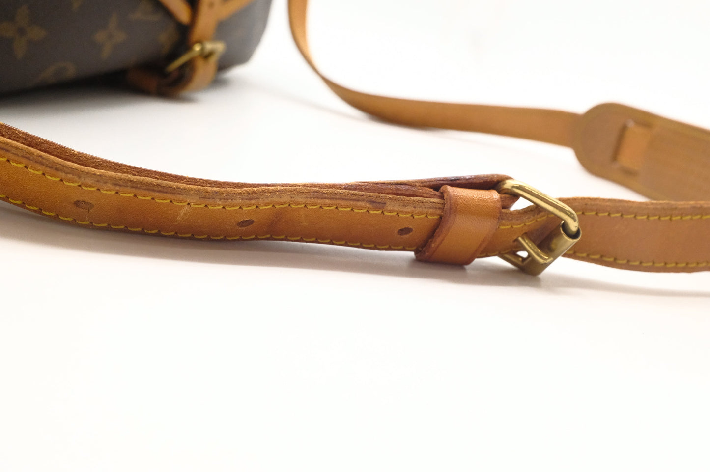 Louis Vuitton Saumur 30 in Monogram Canvas