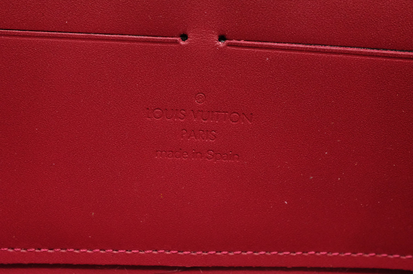 Louis Vuitton Zippy Long Wallet in Red Vernis Leather