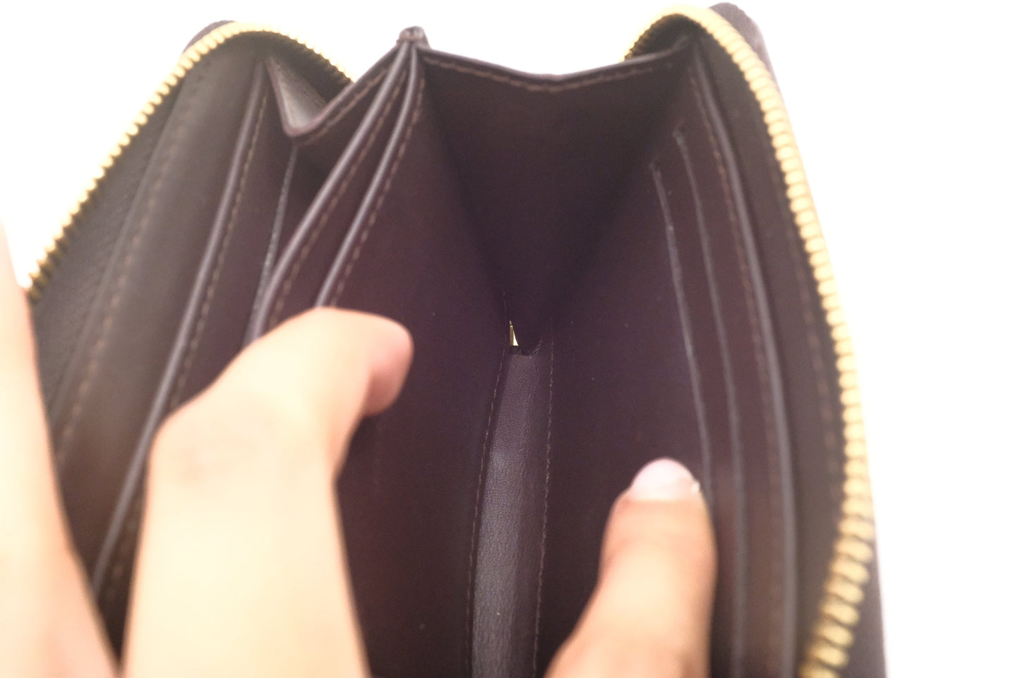 Louis Vuitton Zippy Coin Purse in Amarante Rayures Vernis Leather