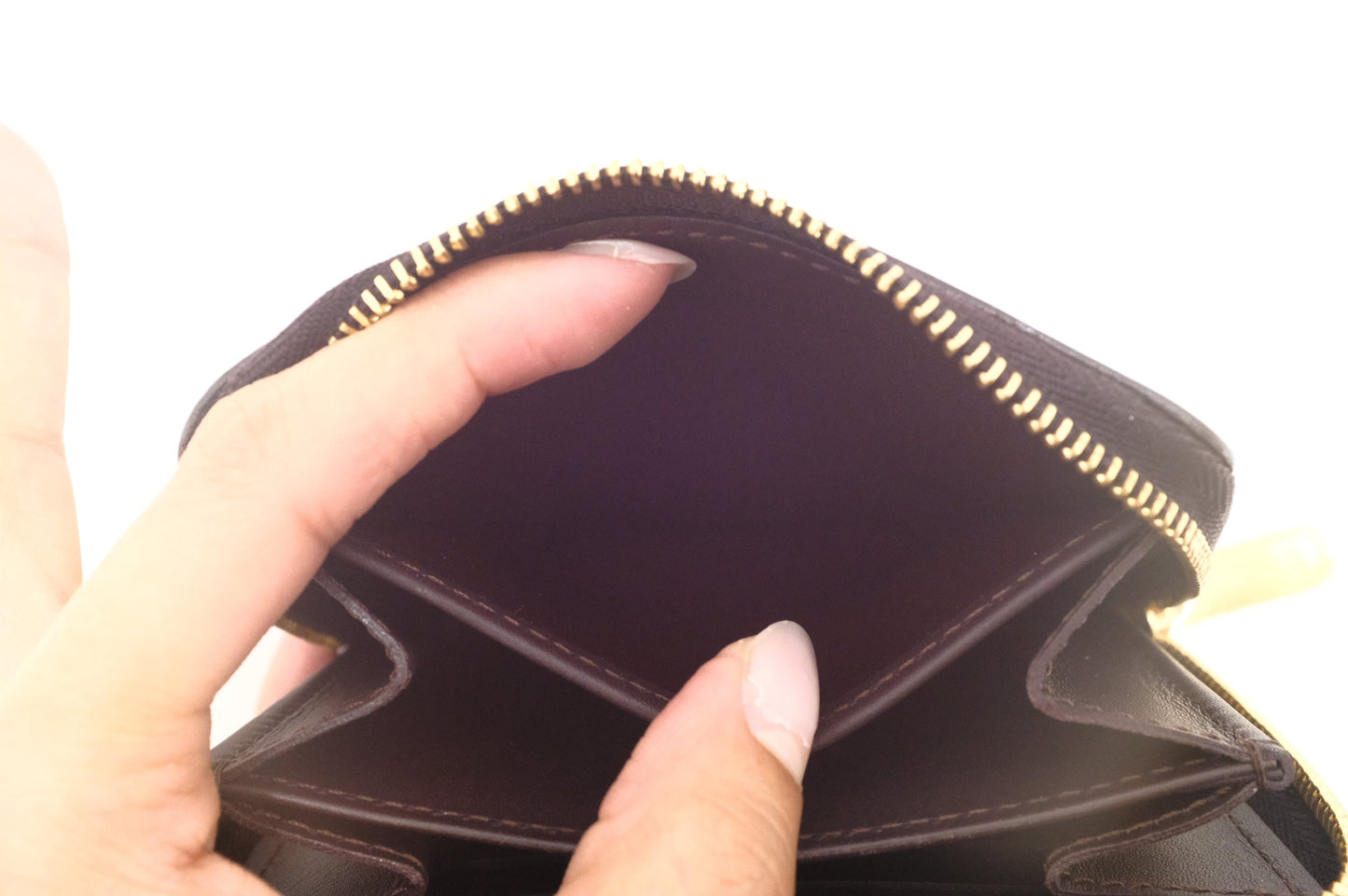 Louis Vuitton Zippy Coin Purse in Amarante Rayures Vernis Leather