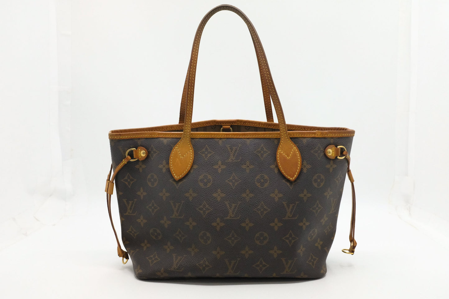 Louis Vuitton Neverfull PM in Monogram Canvas