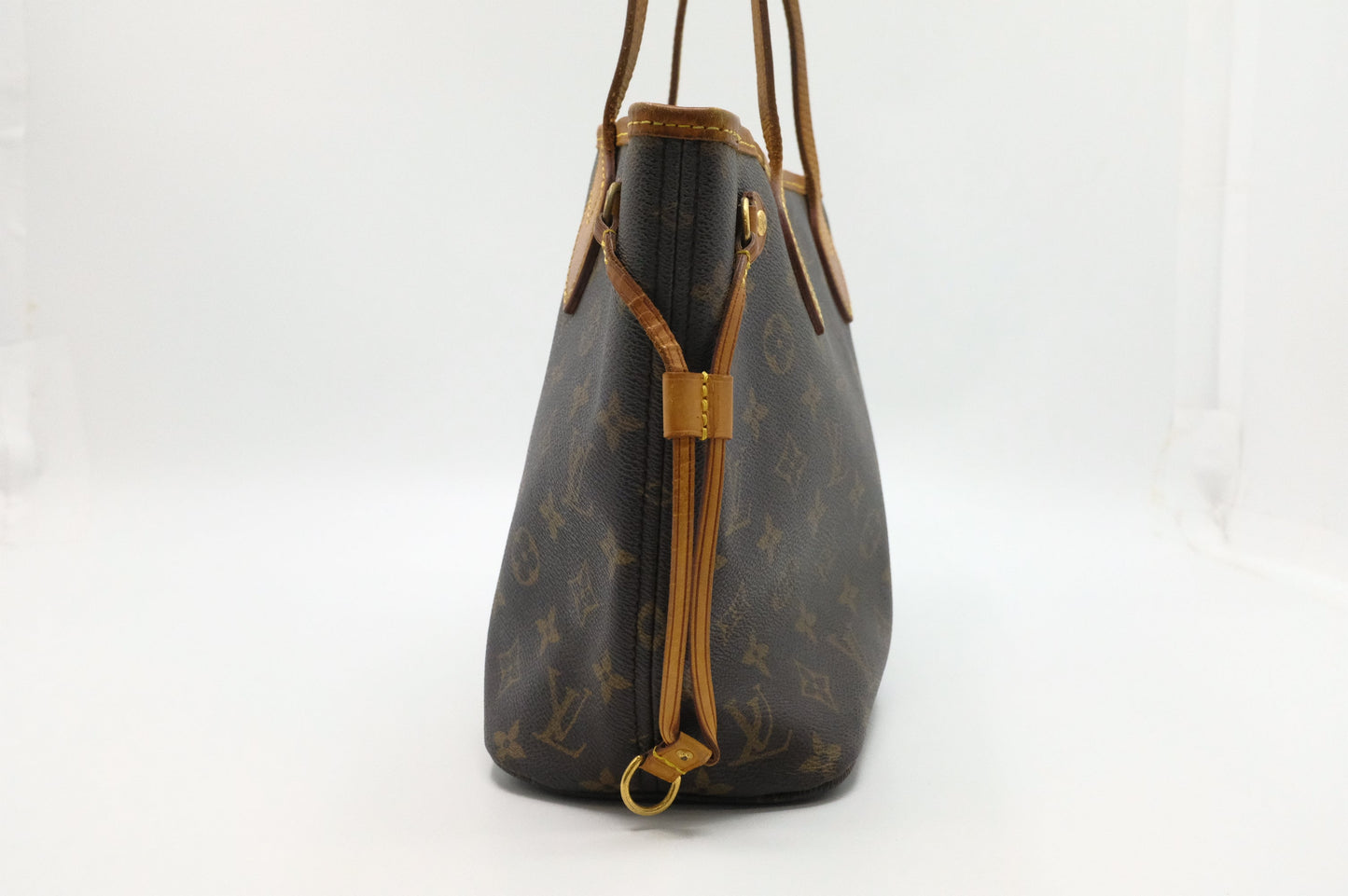 Louis Vuitton Neverfull PM in Monogram Canvas