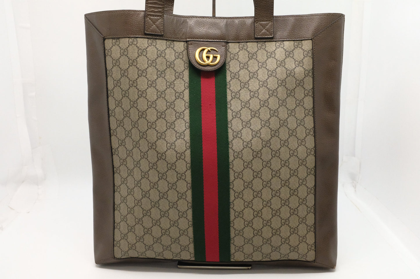 Gucci Tote in GG Supreme Canvas