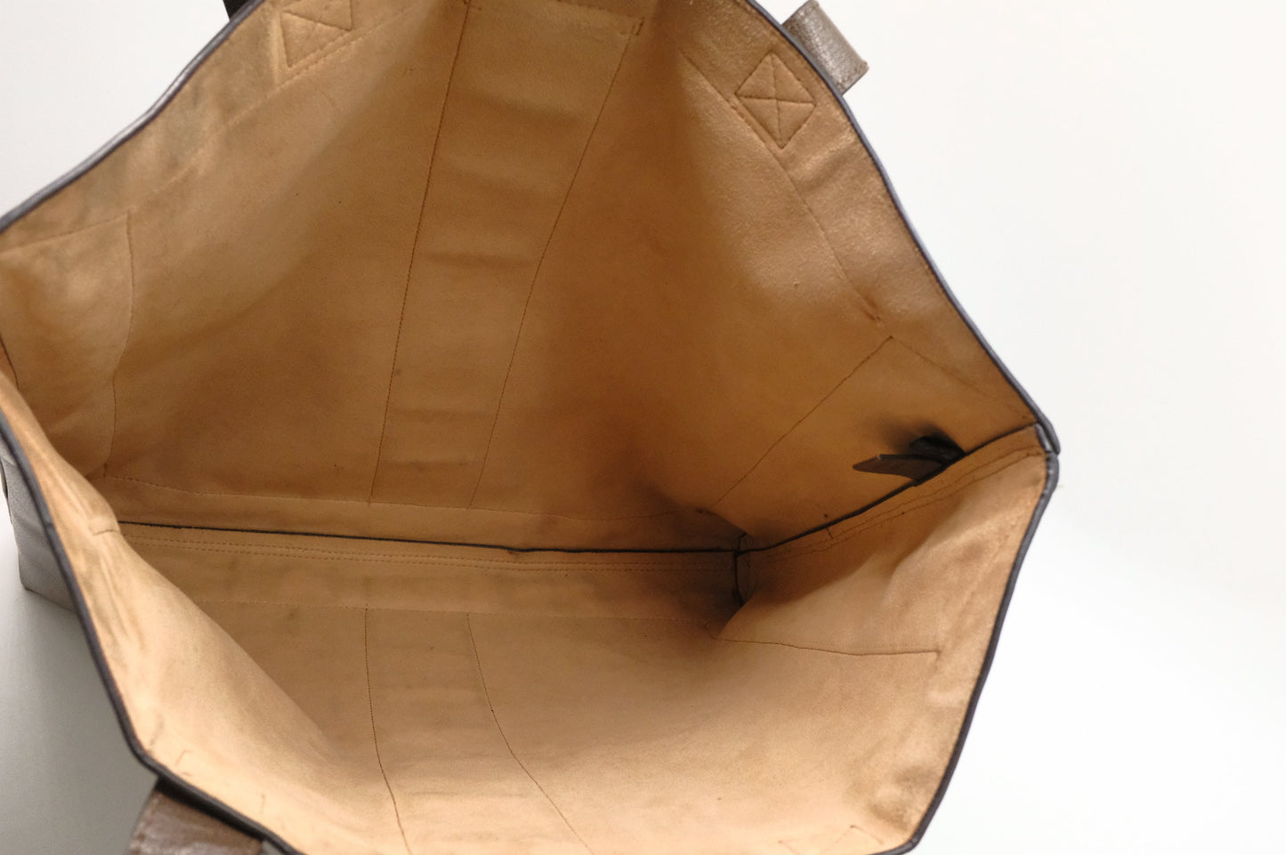 Gucci Tote in GG Supreme Canvas