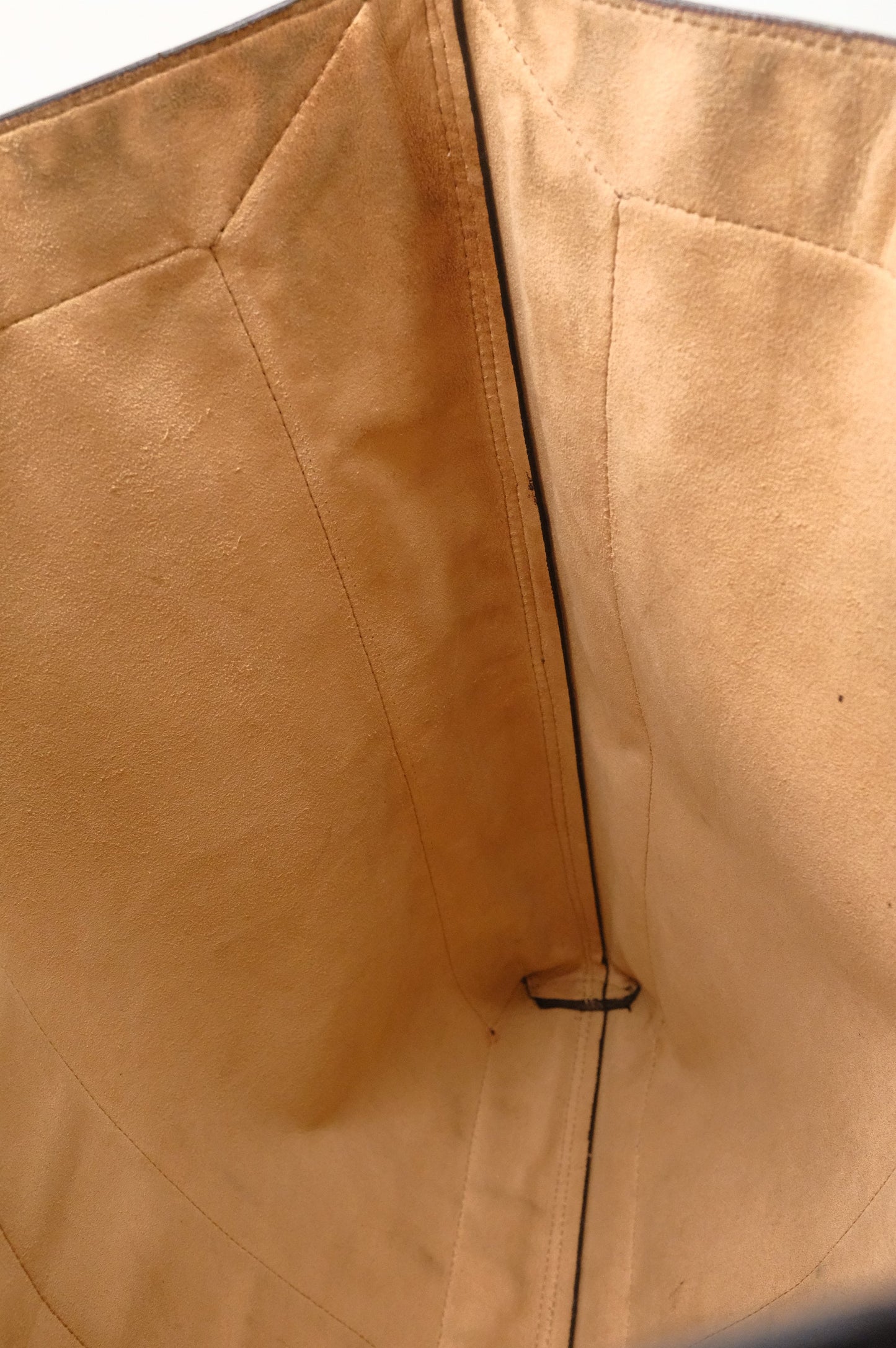 Gucci Tote in GG Supreme Canvas