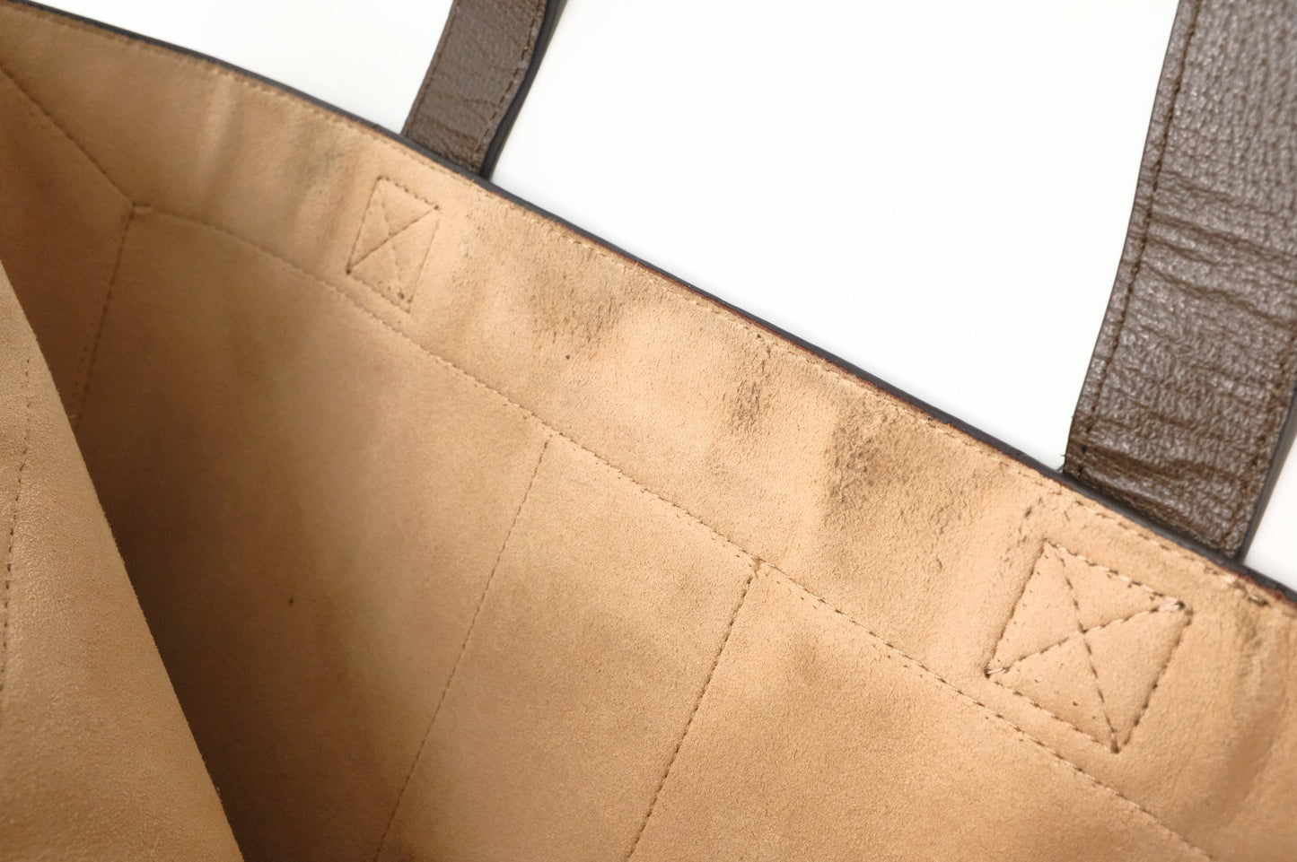 Gucci Tote in GG Supreme Canvas