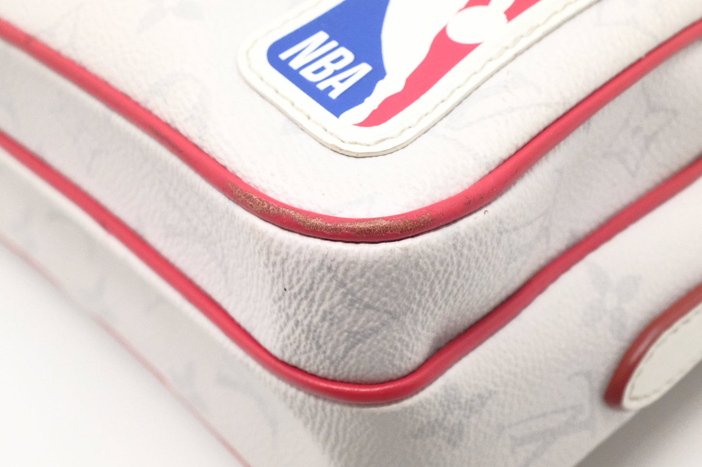 Louis Vuitton x NBA Nil Messenger Bag in Antarctica Monogram Canvas