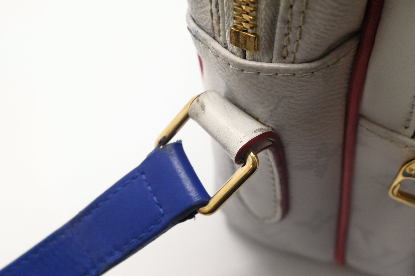 Louis Vuitton x NBA Nil Messenger Bag in Antarctica Monogram Canvas