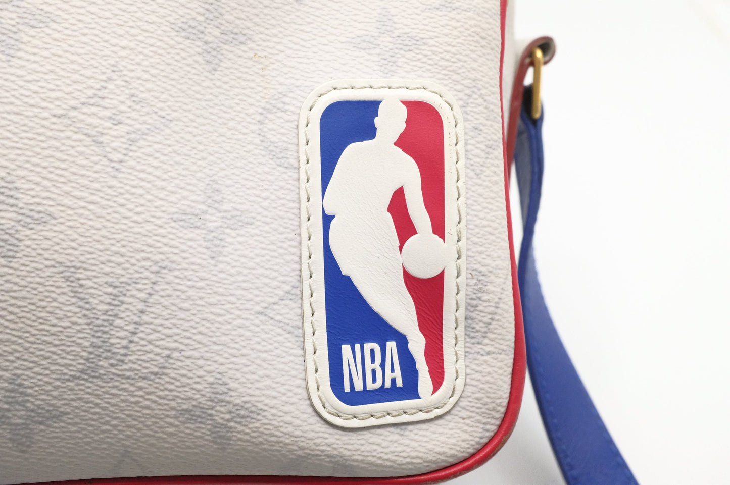 Louis Vuitton x NBA Nil Messenger Bag in Antarctica Monogram Canvas