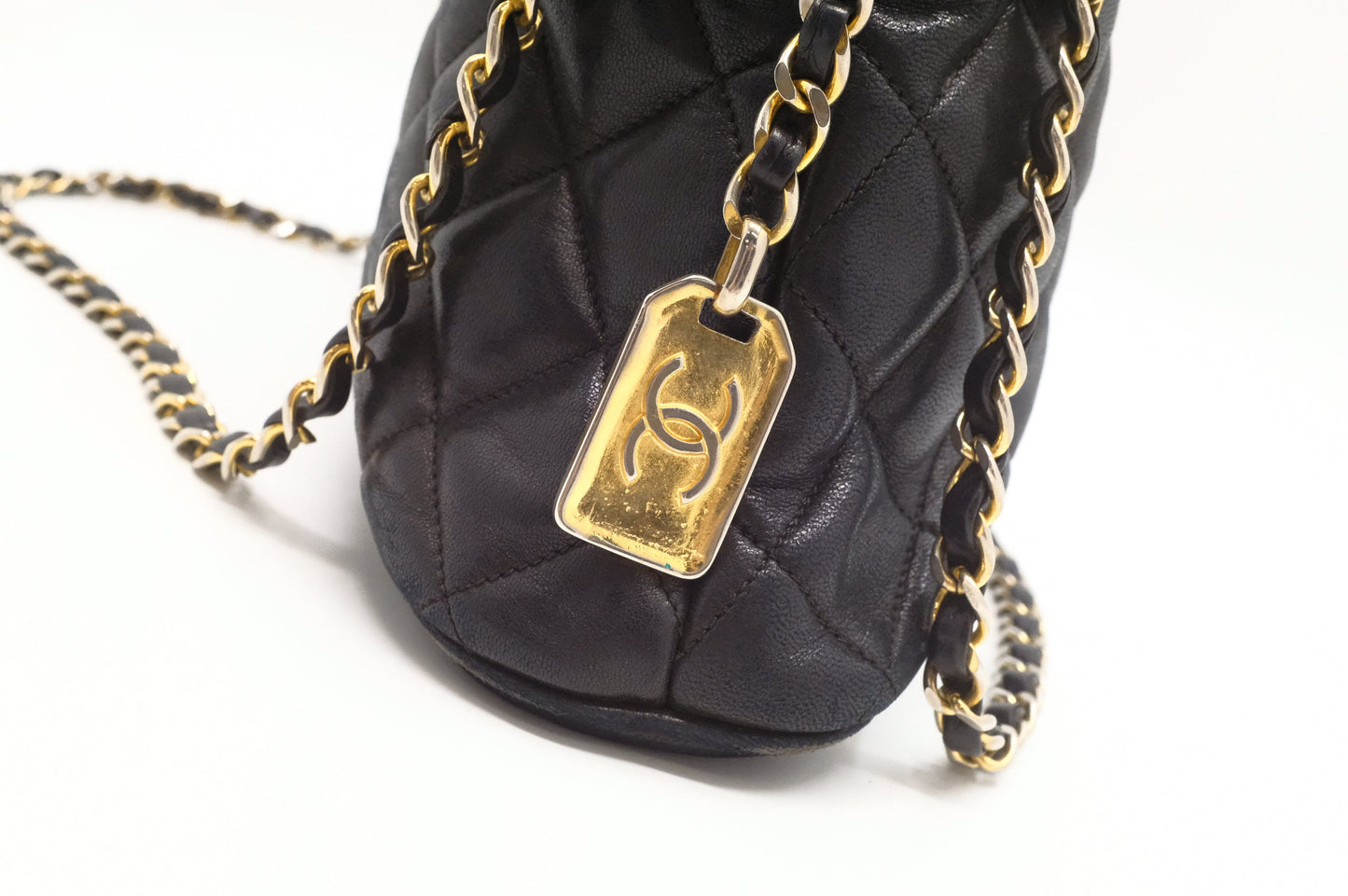Chanel Shoulder Bag in Black Mattelassé Leather