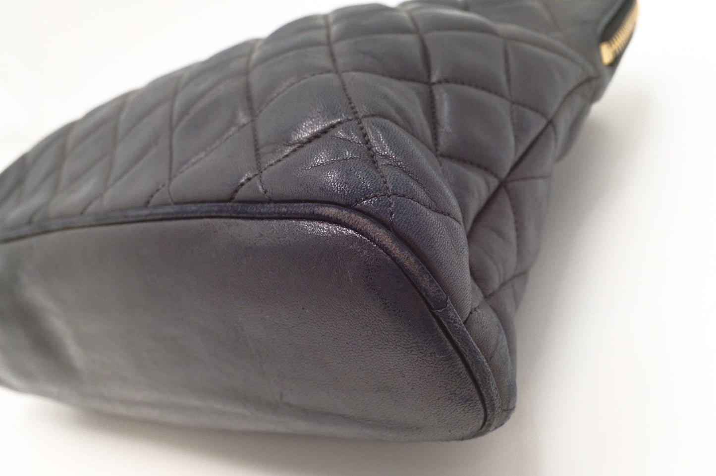 Chanel Shoulder Bag in Black Mattelassé Leather