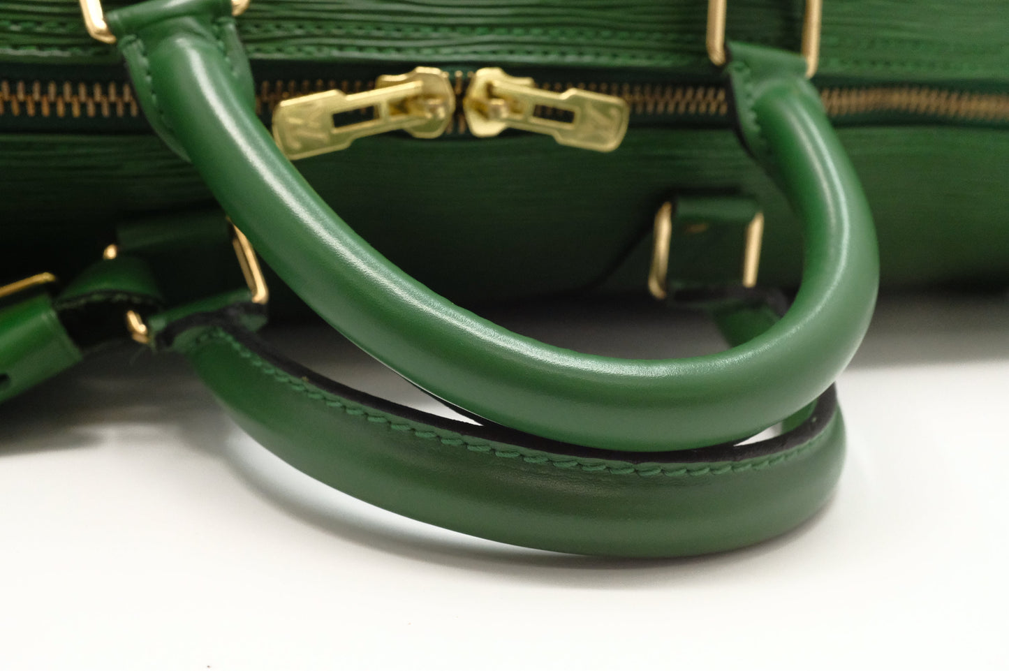 Louis Vuitton Keepall 55 in Green Epi Leather