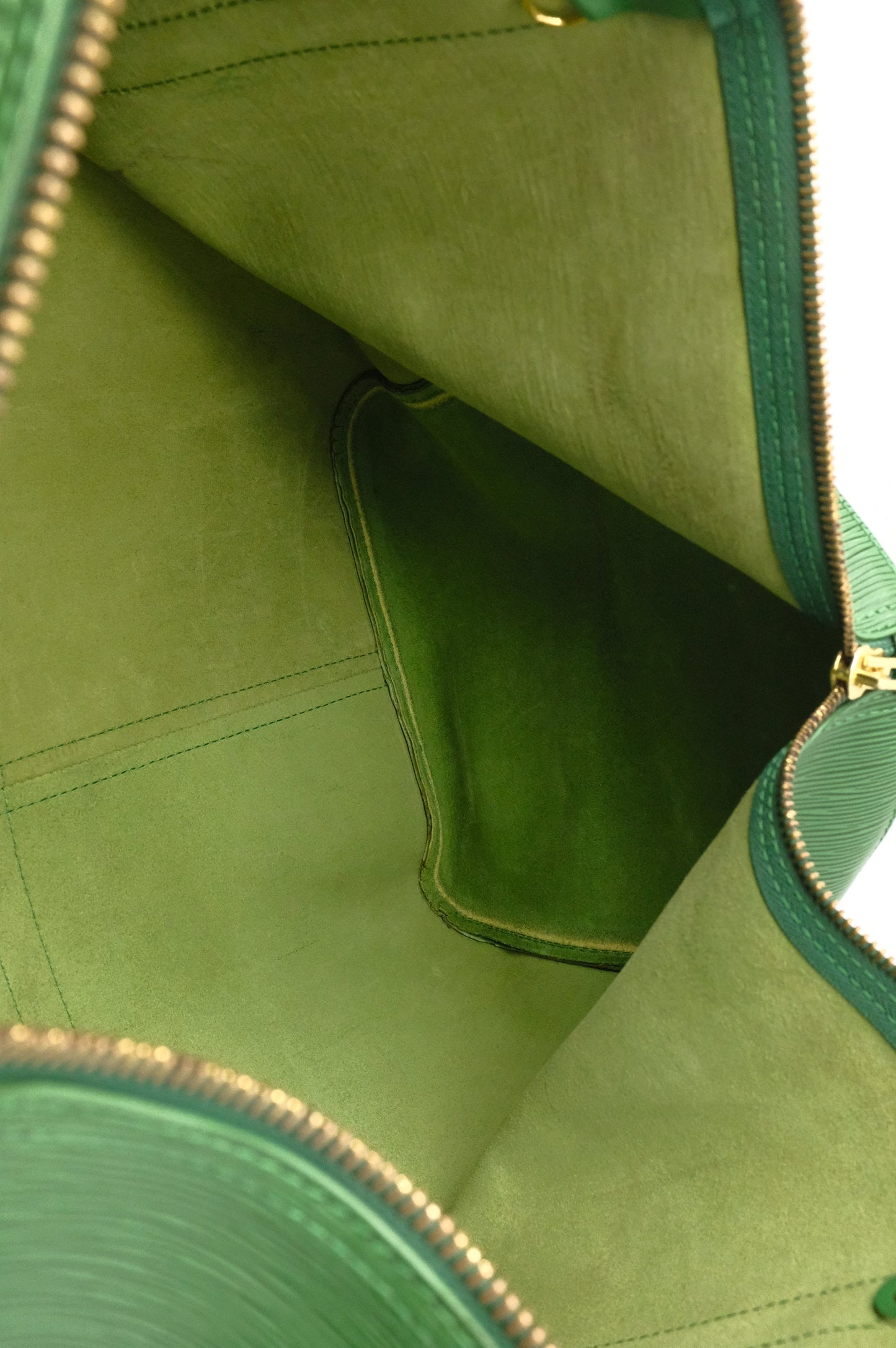 Louis Vuitton Keepall 55 in Green Epi Leather