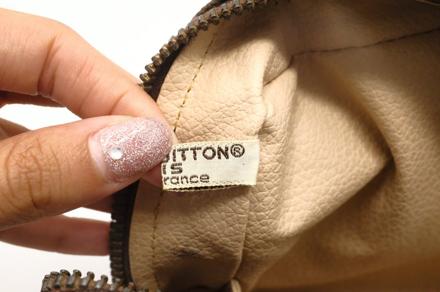 Louis Vuitton Trousse 28 in Monogram Canvas