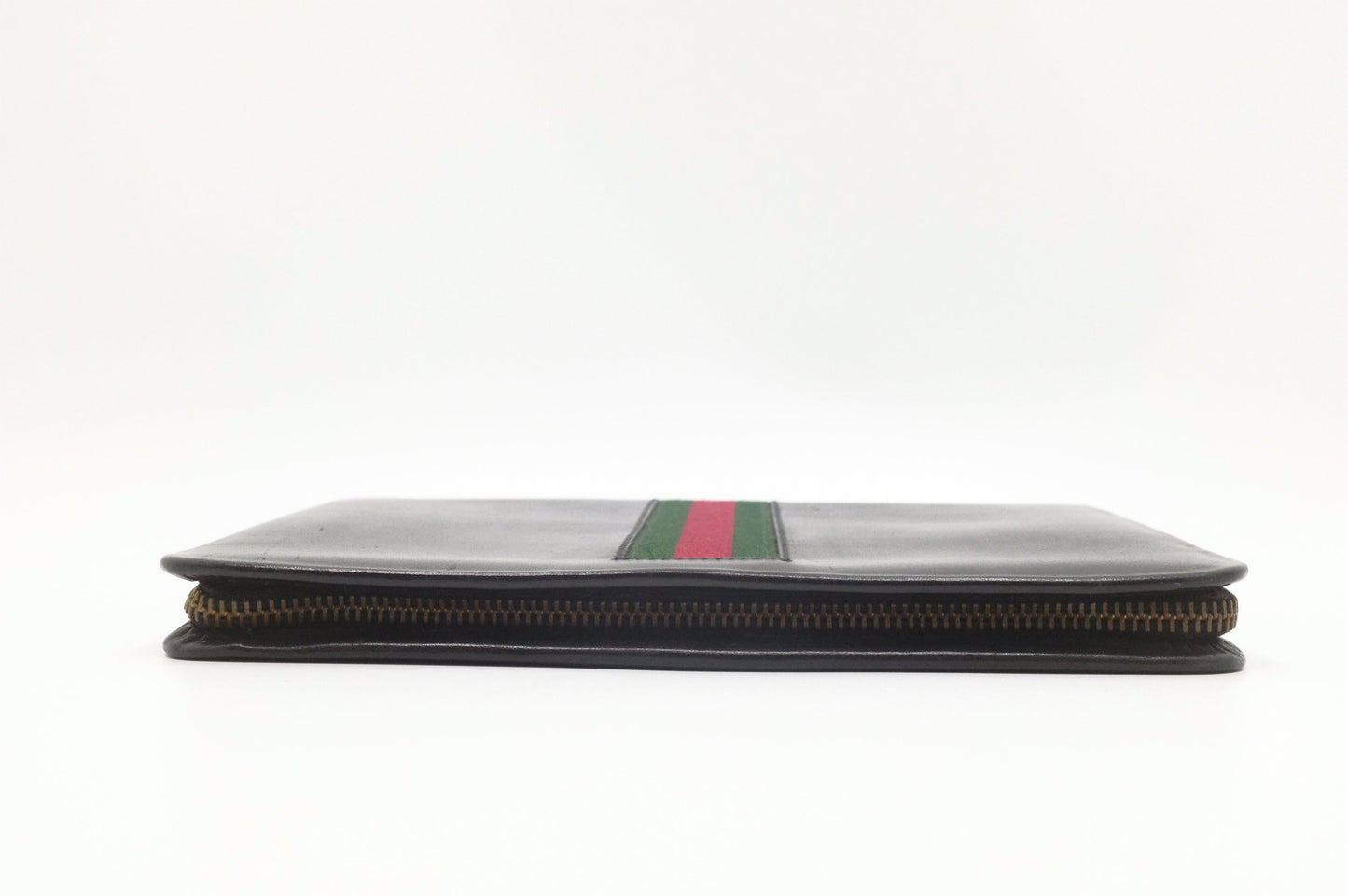 Gucci Zipped Clutch in Black Leather