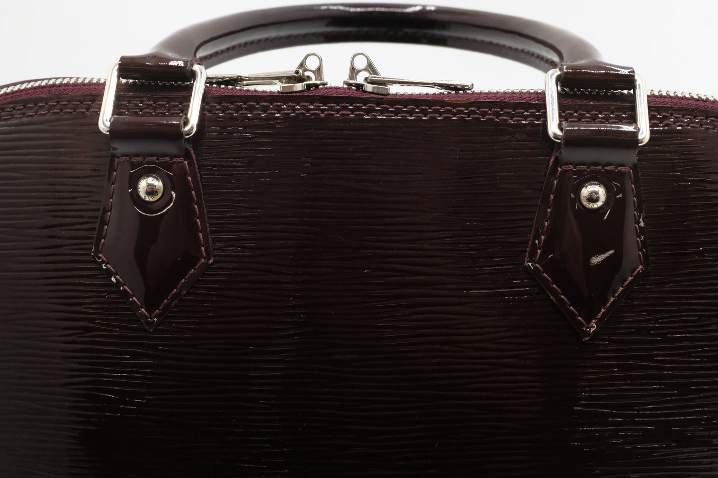 Louis Vuitton Alma GM in Burgundy Electric Epi Leather