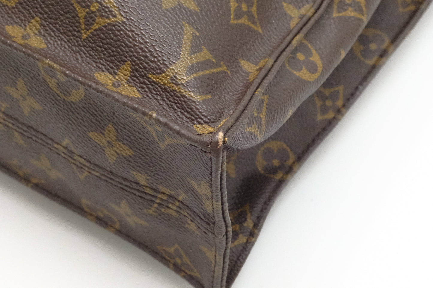 Louis Vuitton Sac Plat in Monogram Canvas