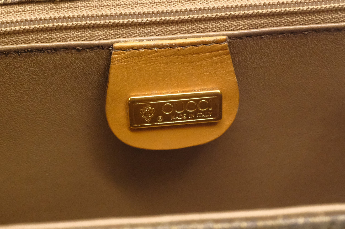Gucci Crossbody in Brown Canvas
