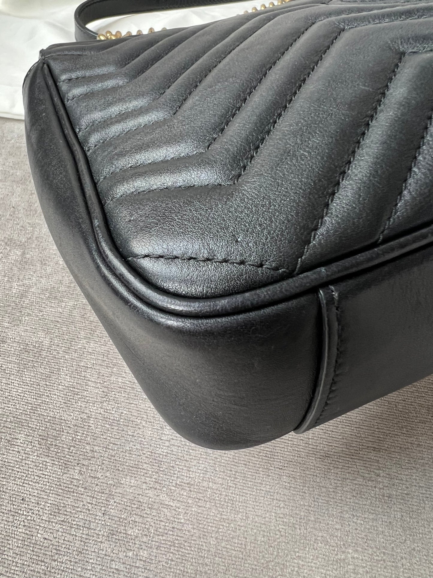 Gucci GG Black Marmont Medium Shoulder Bag